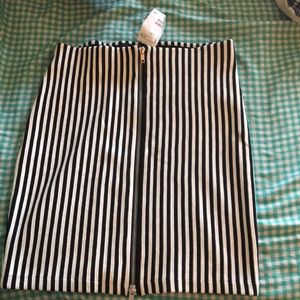 Black & White Stripe Skirt for sale‼️